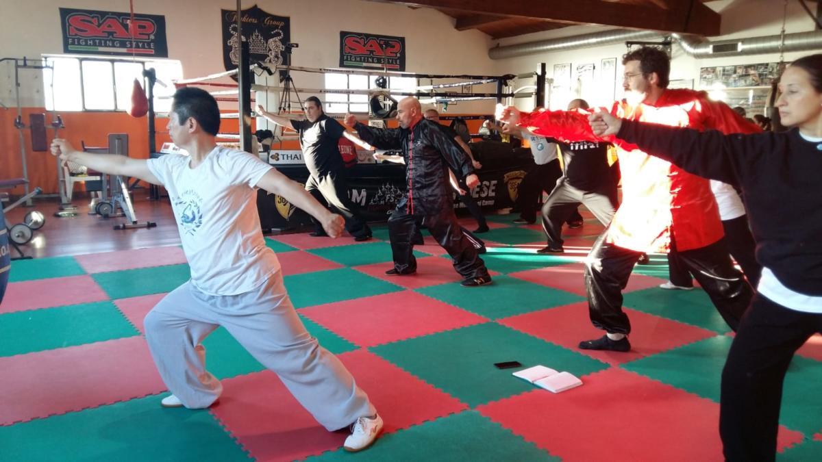 2018-11-10_11 - Xu Hao - Health Qi Gong - Yi Jin Jing - Roma